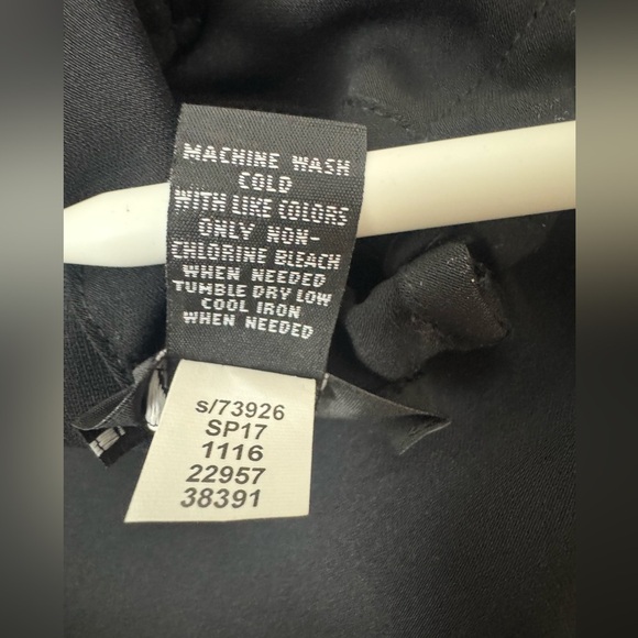 Alfani halterneck Top - Picture 8 of 9